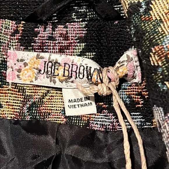 Joe Brown's Floral embroidered zip up jacket - Picture 4 of 9